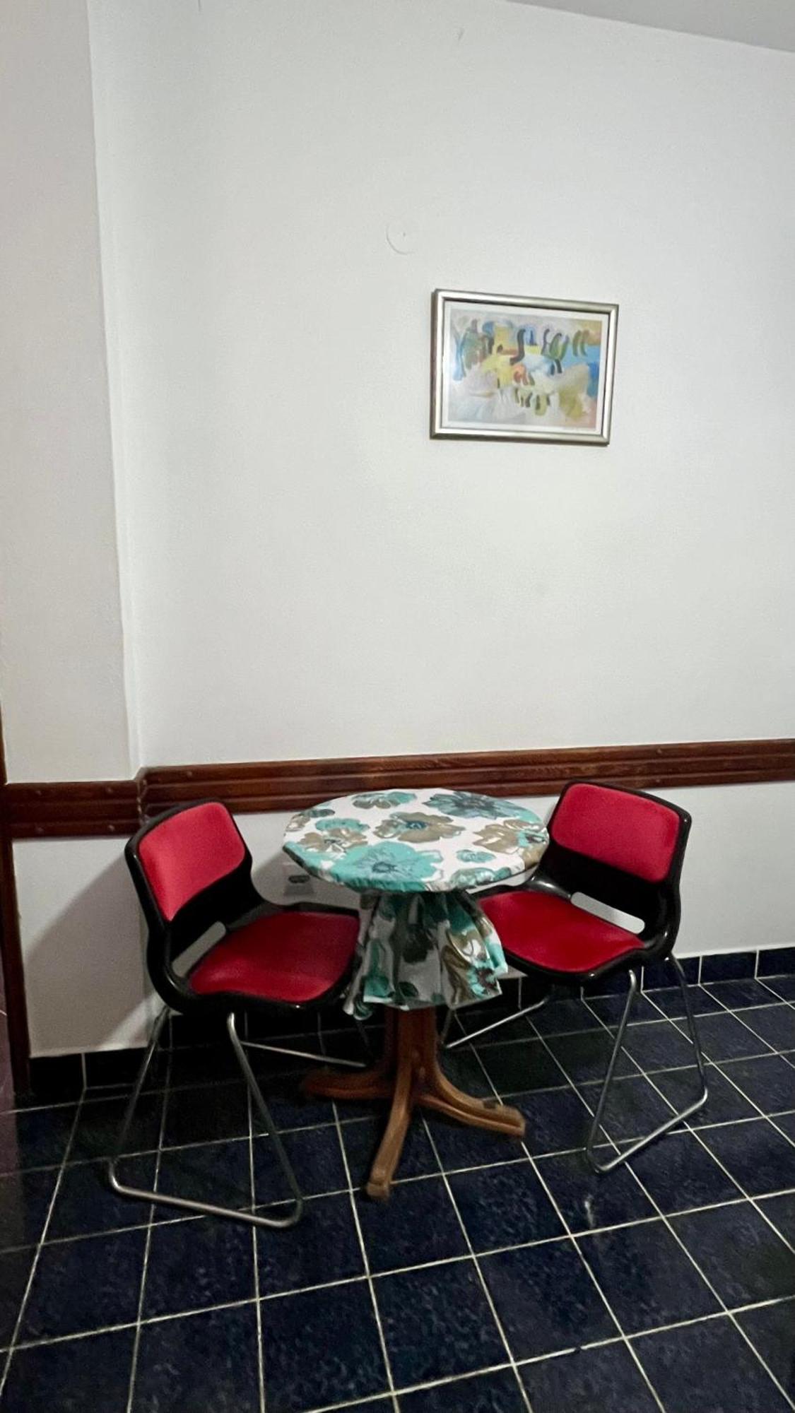 Apartments Holiday Будва Экстерьер фото