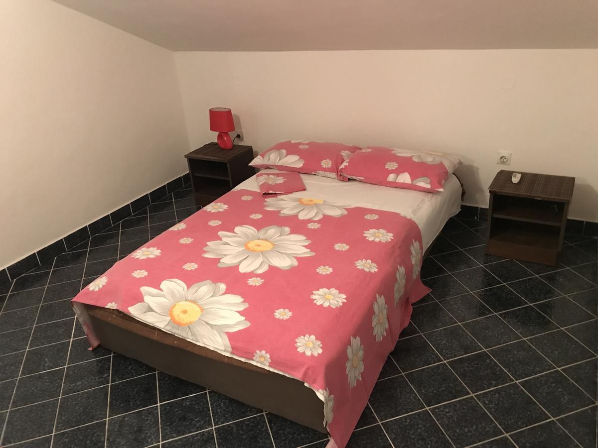 Apartments Holiday Будва Экстерьер фото